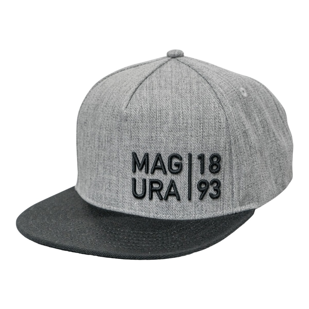 Кепка світло-сірого кольору